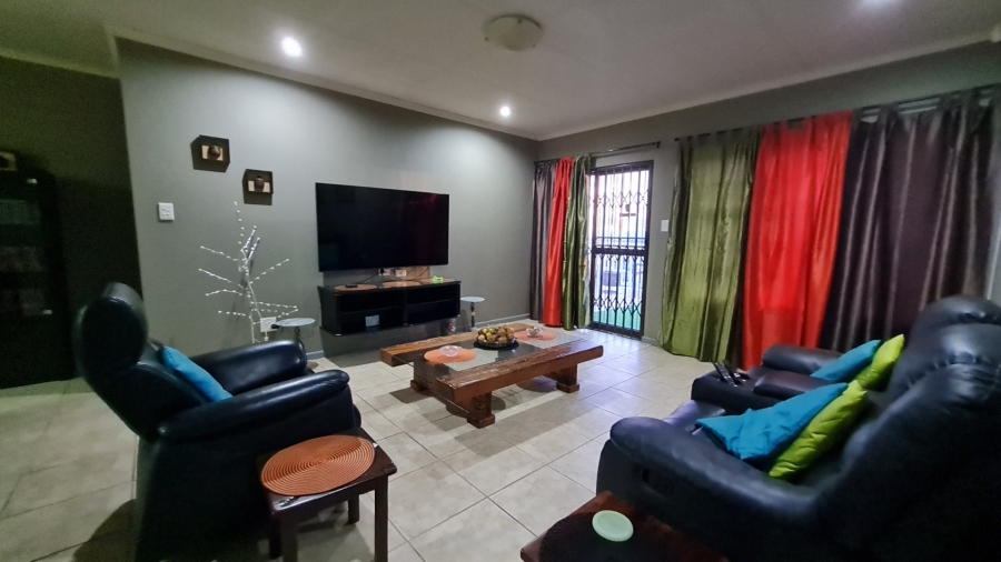 4 Bedroom Property for Sale in Dana Bay Western Cape